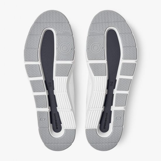 On THE ROGER Advantage: the versatile everyday sneaker - White | Eucalyptus - Click Image to Close