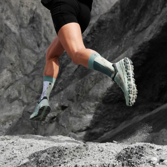 On Cloudultra: cushioned trail running shoe - Moss | Eclipse - Click Image to Close