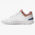 On THE ROGER Advantage: the versatile everyday sneaker - White | Dustrose