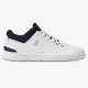 On THE ROGER Advantage: the versatile everyday sneaker - White | Midnight On THE ROGER Advantage: the versatile everyday sneaker - White | Midnight